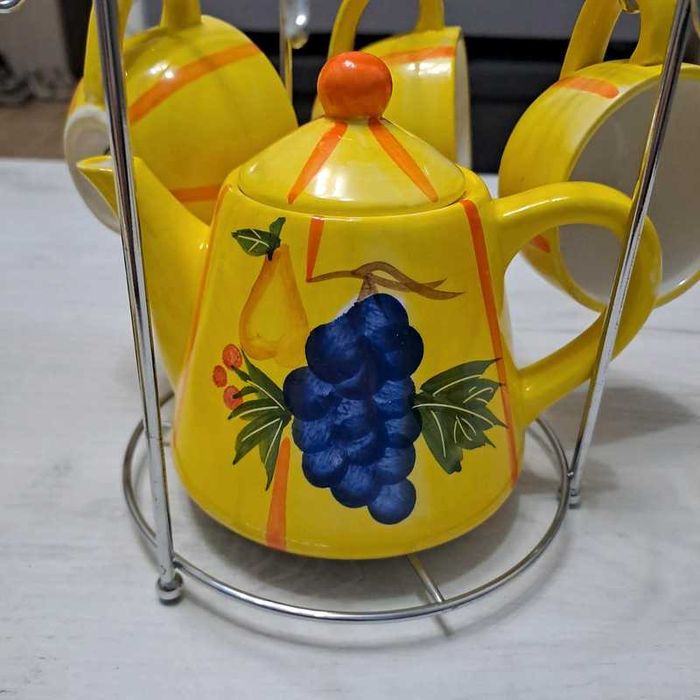 set cani cu farfurii model  struguri,pere nou