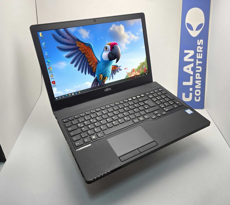 Fujitsu Lifebook A359  i5 8250U/8GB/250SSD/FHD