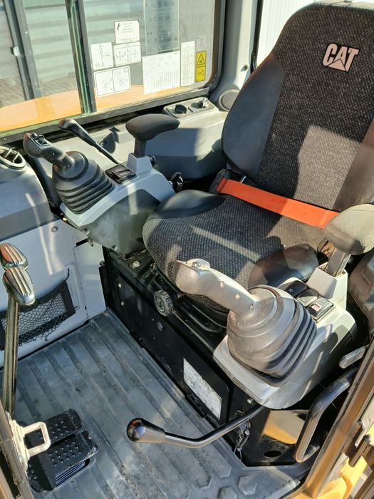 Excavator Caterpillar 305 an 2019