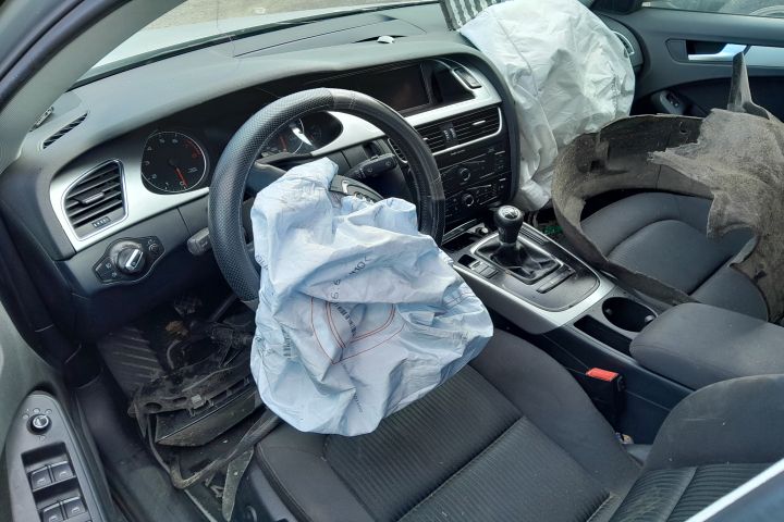 Kit ambreiaj 323085310 / Audi A4 B8/8K