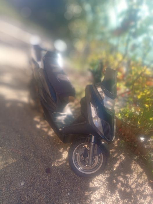 Scuter kimco cu acte număr de imtriculare