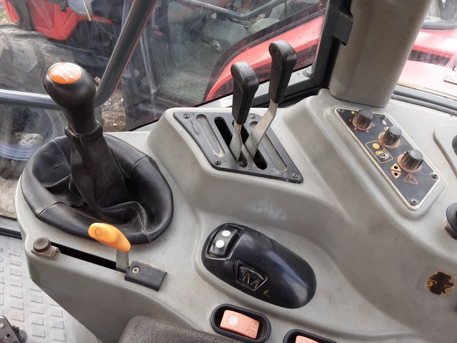 De vanzare tractor Massey Ferguson