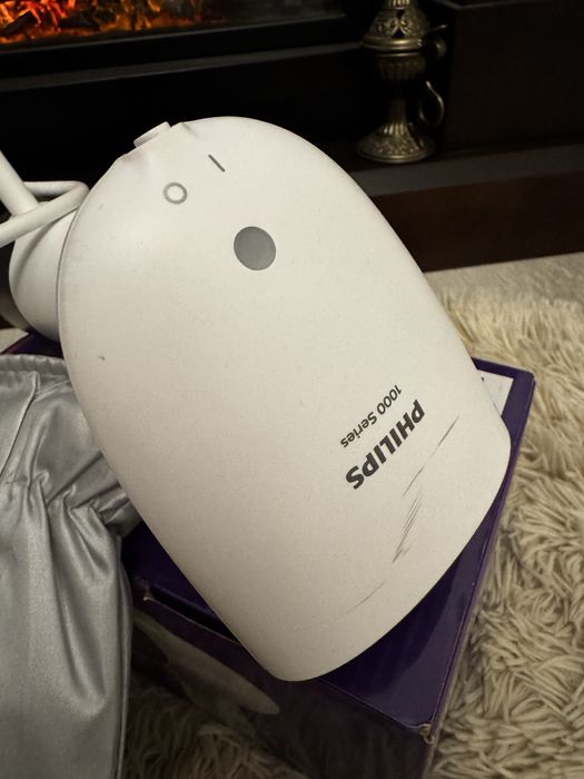 Aparat de calcat cu aburi philips