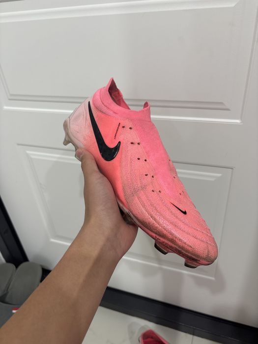 Бутсы Nike Phantom GX 2 Elite AG PRO