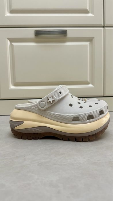 Crocs Saboti slingback Mega Crush, Crem, Bej deschis, 36-37
