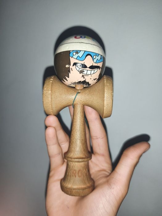 Kendama Lorenzo folosită!!