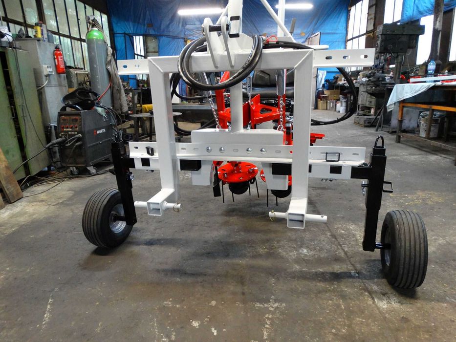 Редова фреза с оператор Дани 1 | Mega Metal 100