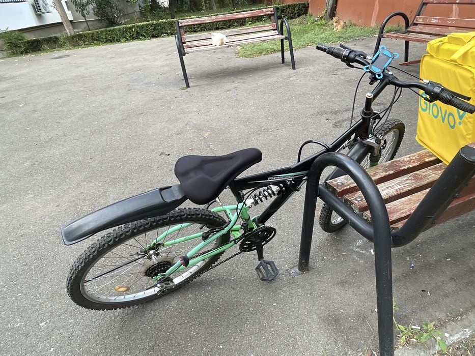 Bicicleta+suport telefon+acoperire sa+incuietoare