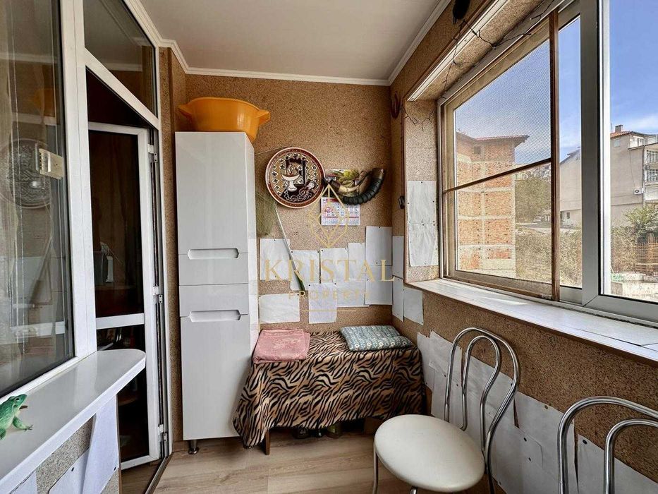 ID: 900 Продава се. Обзаведен студио апартамент с морска гледка в Свети Влас