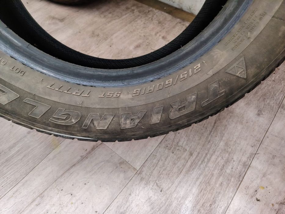 Продам шины на камри 50