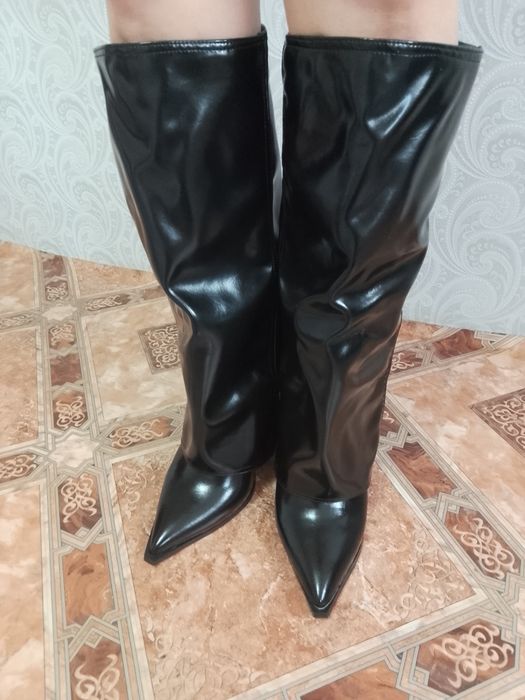 Модные женские сапоги