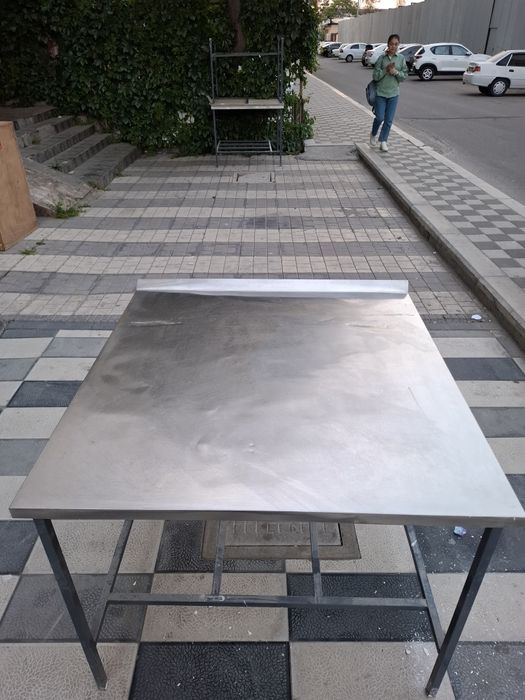 Stol lavash hot dog tayyorlash uchun