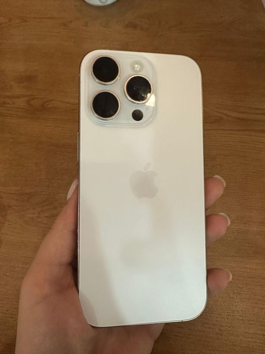 Iphone 16 pro 256 alb