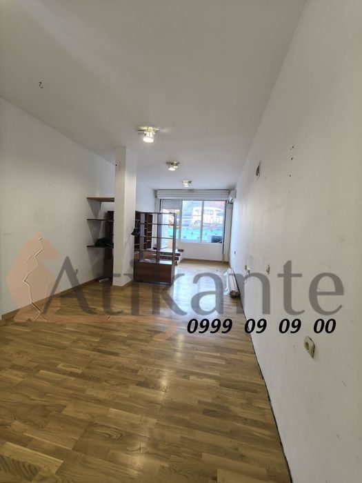 Магазин в София-Овча Купел площ 42 цена 550