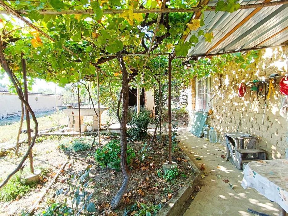 Продава се Къща в с. Върбица, Област Велико Търново - 70 кв.м за 328 €/кв.м - Снимка #18