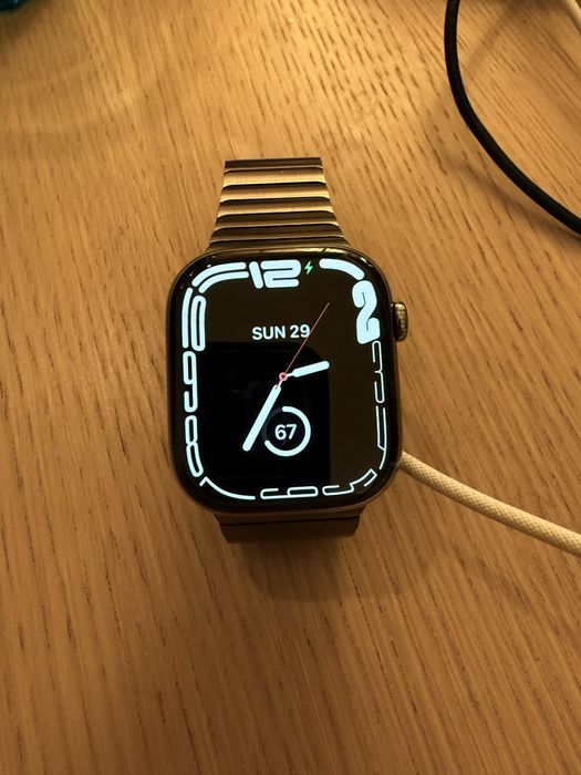 Apple series 10 titanium gps + cellular milanese full box impecabil