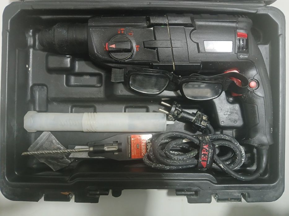 EPA perforator sotiladi.
Holati yaxshi, kam ishlatilgan.
Komplekt: qut