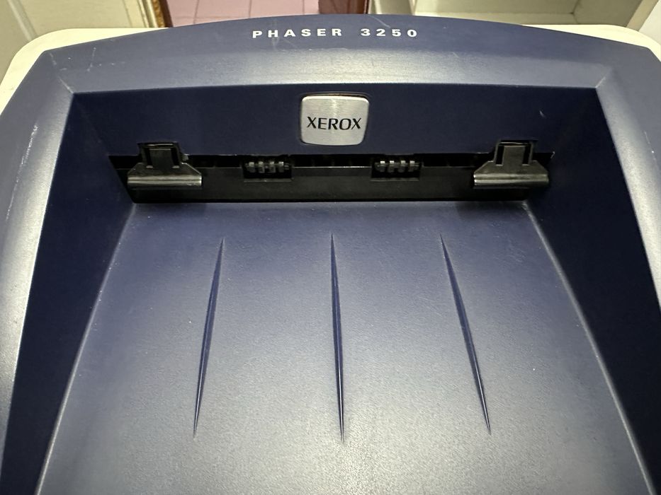 Принтер Xerox Phaser 3250