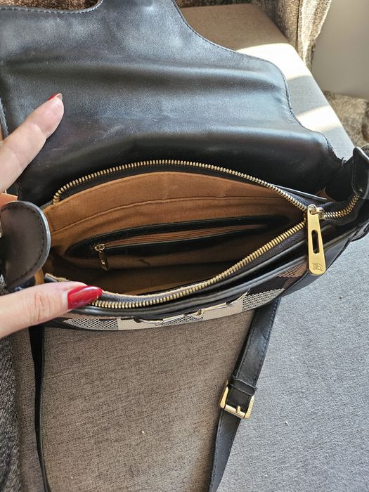 Чанти до 350лв (Valentino; Burberry)