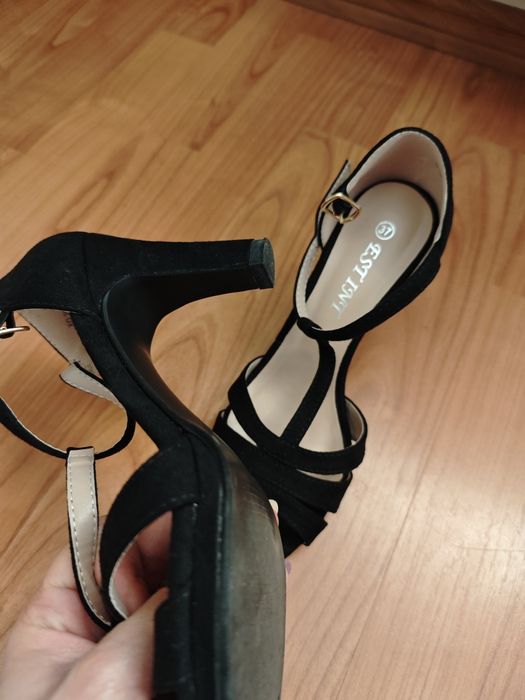 Pantofi, sandale, balerini