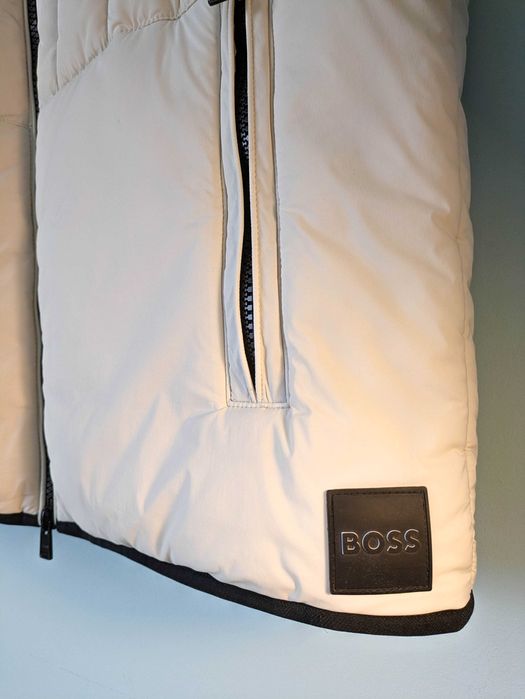 Мъжки елек BOSS Cashton с качулка