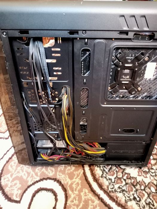 Kompyuter igrovoy satiladi, qollanilgan jagdayi jaqsi