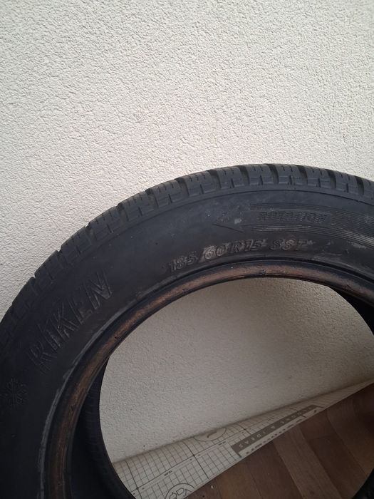 Гуми зимни 185/60/15