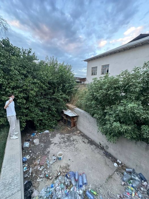 Uy sotiladi zangi ota tumani