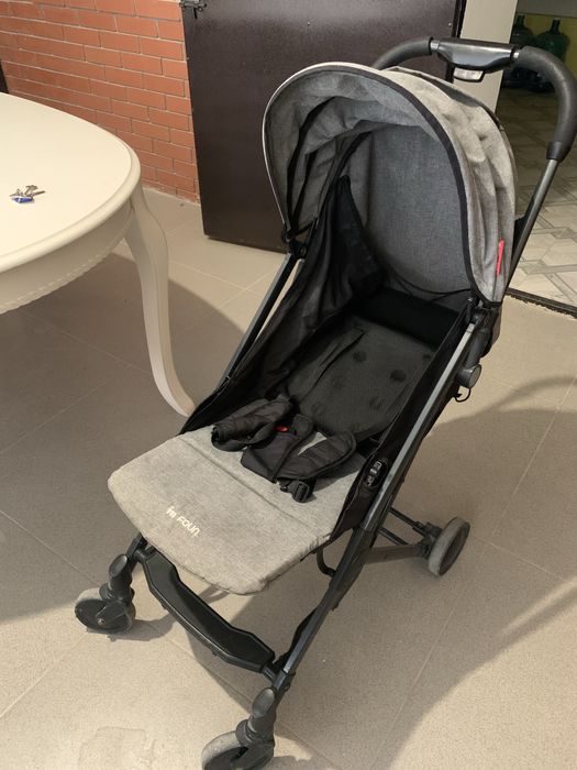 Детская коляска прогулочная