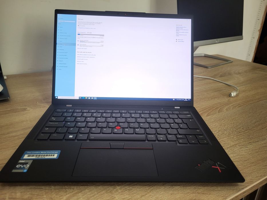 Laptop Lenovo ThinkPad X1 Carbon G11 21HM003UUK, Core i7-1355U, 16GB,