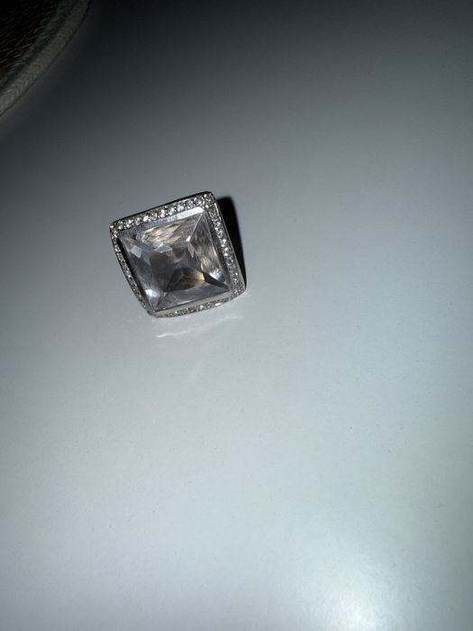 Inel din argint cu piatra pretioasa