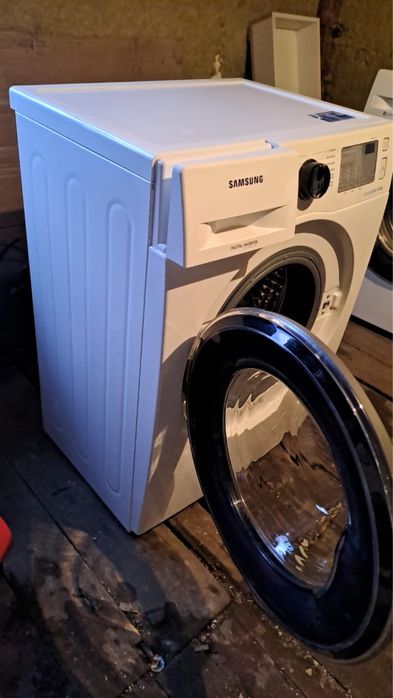 Стиральная машина автомат