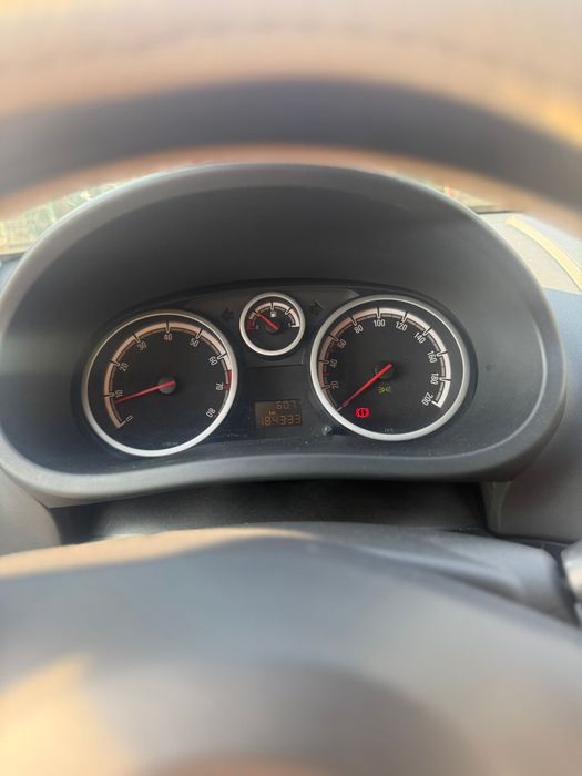 Vând Opel Corsa D | 1.2 Benzină | An 2006 luna a12a | 189029km