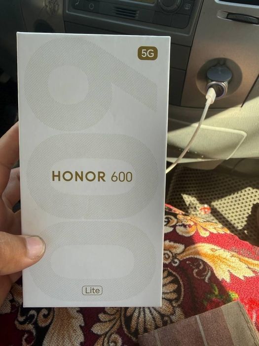 Honor 600 lite 5g