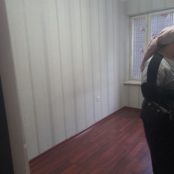 Аренда  коракамиш 1.хонали оилага берилади расмдаги уй пустой