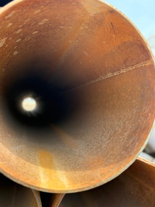 Продаётся круглая металлическая труба