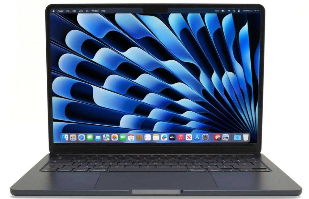 Macbook air m2 13.6 97%
