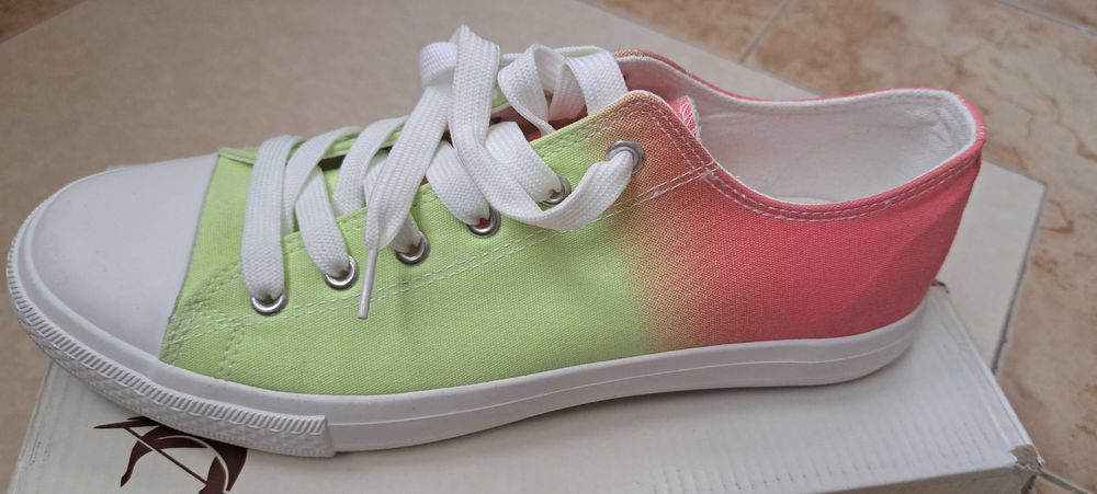 Кеды женские, разноцветные