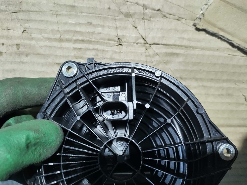 Дръжка Заден Капак Багажник VW ID.3 E11 pro