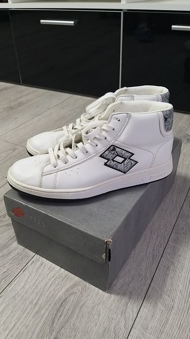 Adidași Lotto damă