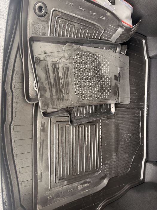 Полики на камри 80