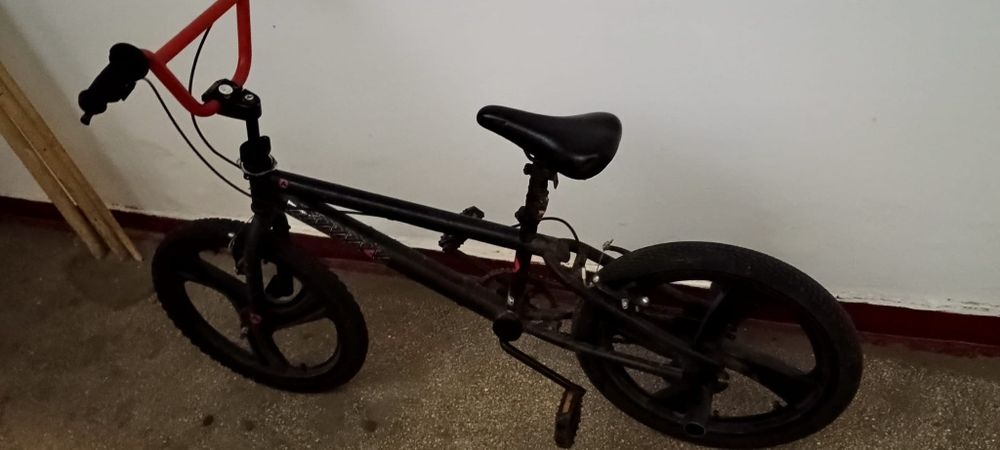 Bicicleta Mountain Bike