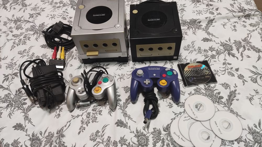 Bundle Nintendo Gamecube + player