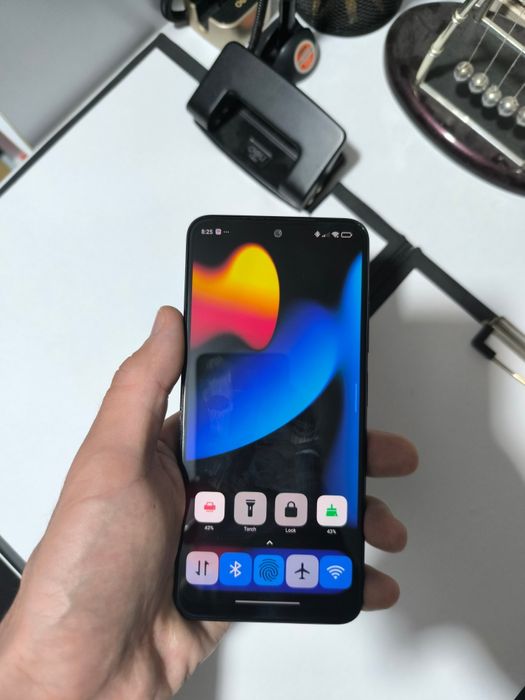 Poco M4 pro 8/256 AMOLED aybi yo'q