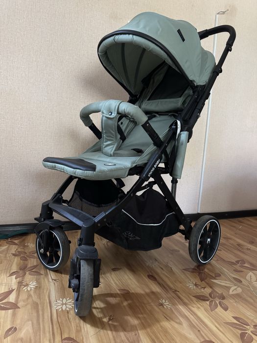 Продам детскую коляску