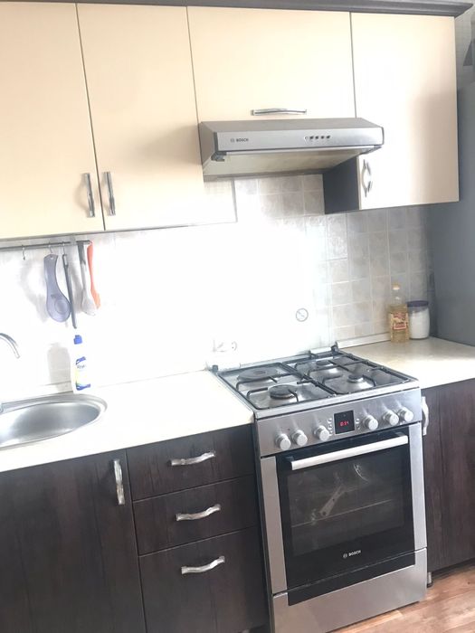 Продам б/у кухонный гарнитур