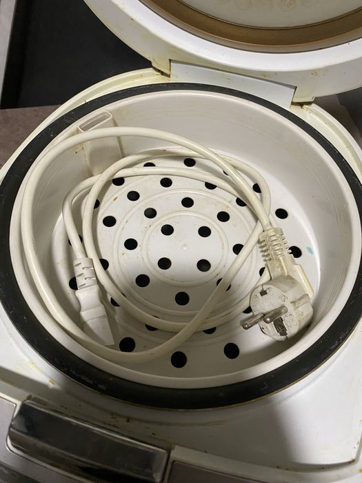 Продаю мультиварку