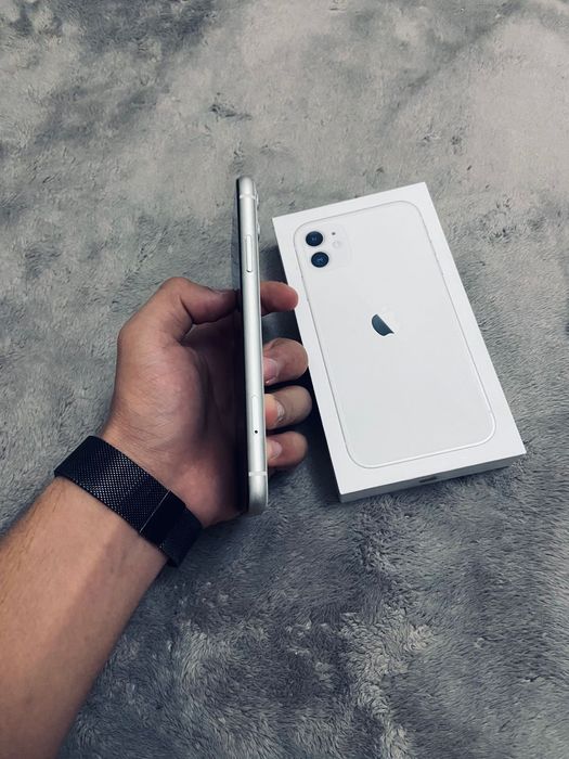 Айфон 11 128гб 72акб