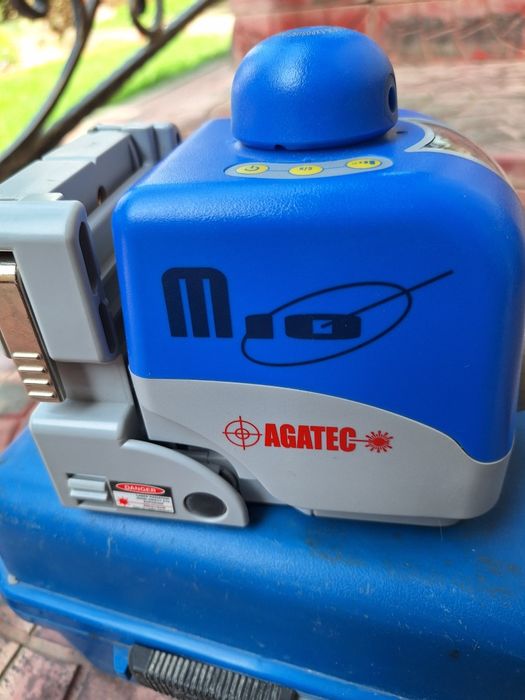 Нивелир лазерный AGATEC M10.