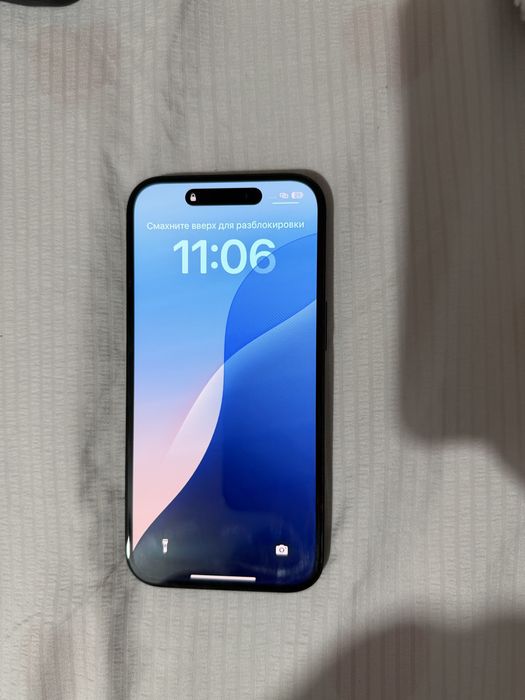 Продам Iphone 15 256gb